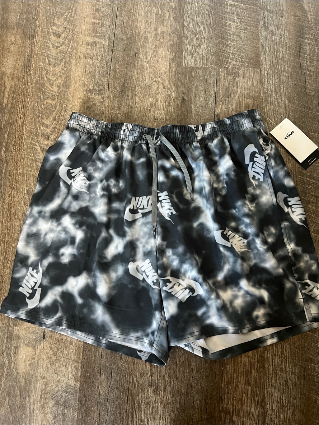 Nike Tie Dye 7" Swimsuit Trunks-Size Xxl